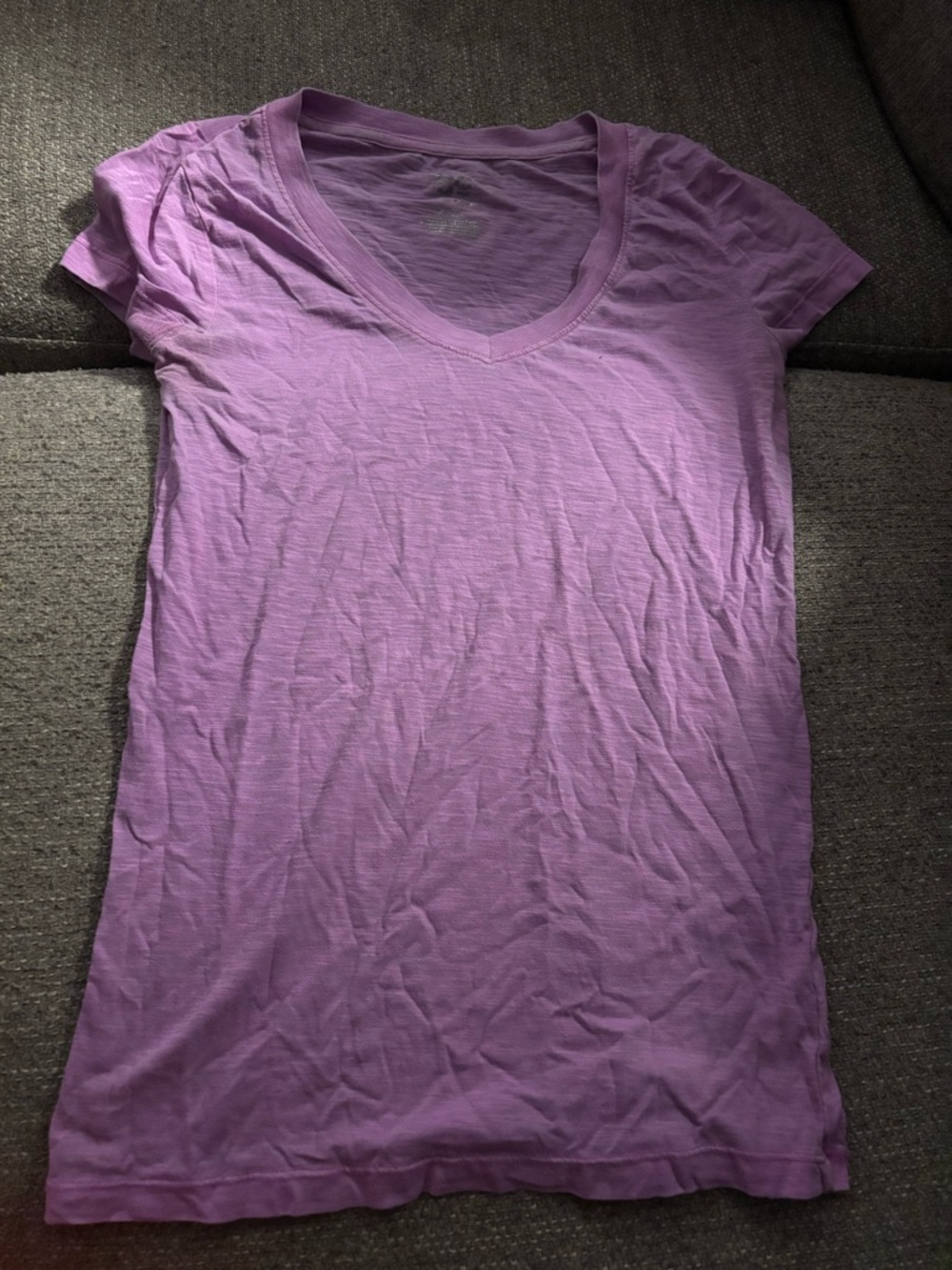 SO Lavender Purple V-Neck Short Sleeve Tee